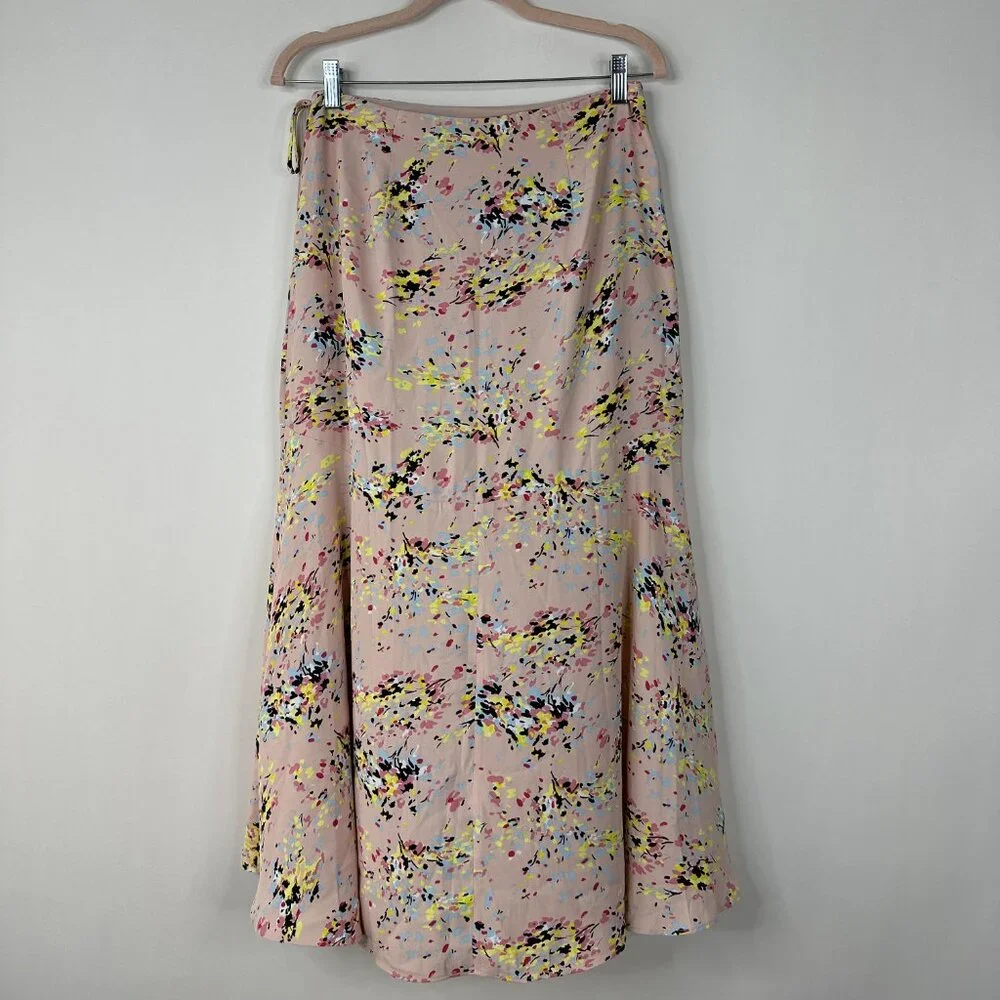 NWT White House Black Market Crepe Midi Wrap Skirt Swirl Sepia Rose #WHBM34 - Picture 3 of 8